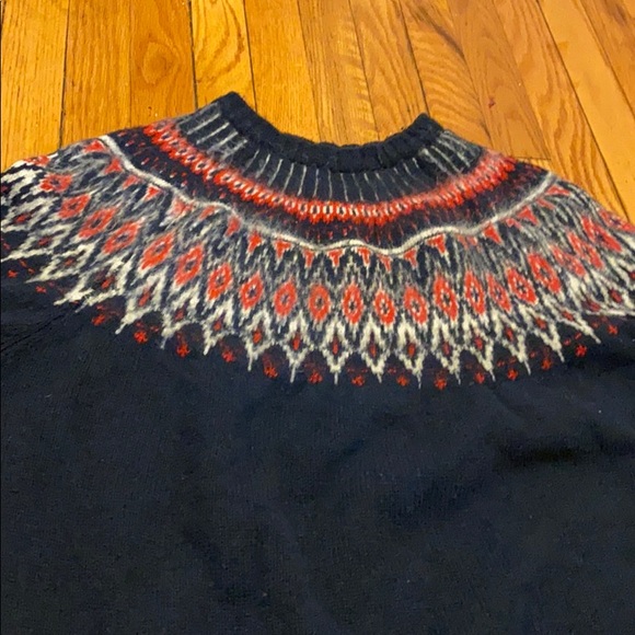 Sweater - Picture 2 of 4